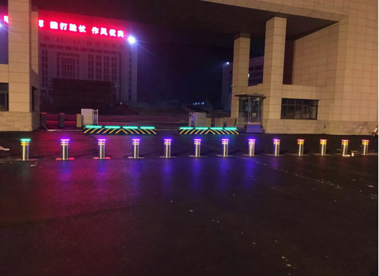 微山电动液压一体升降柱价格